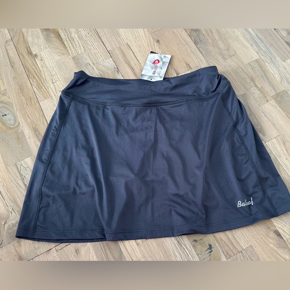 Women sport skirt